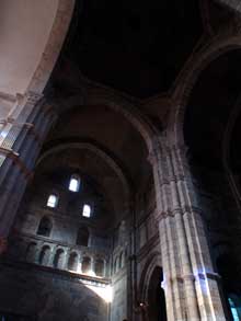 Autun, cathédrale saint Lazare : le transept