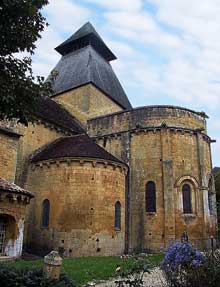 Cadouin (Dordogne) : le chevet de l’abbatiale