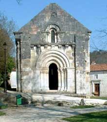 Chancelade (Dordogne) : l’abbaye. Chapelle romane