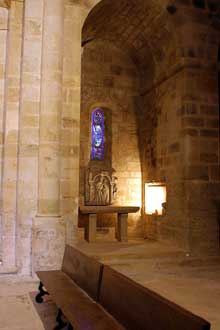 L’abbaye de Fontfroide : chapelle latérale de l’abbatiale