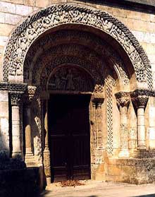 La Lande De Fronsac (Gironde) : portail de l’Eglise