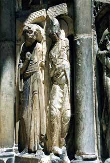 Moissac, abbaye saint Pierre : ébrasement est du portail sud ; le cycle la Vierge Marie : l’annonciation
