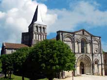 Saint Amant de Boixe (Charente) : l’abbatiale