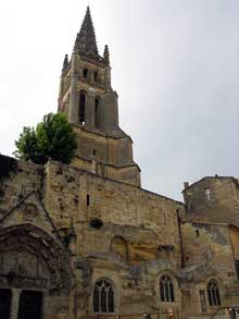 Saint Emilion (Gironde) : église monolithe