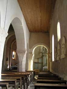 Vomécourt sur Madon (Près de Mirecourt, Vosges) : Eglise saint Martin. Bas – côté sud
